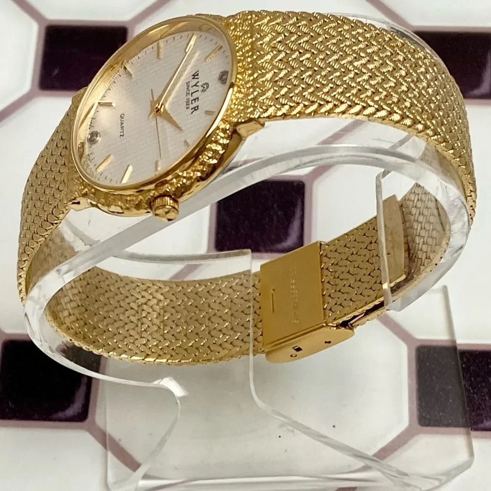 Vintage Wyler Diamond Accented Dial Men’s / Unisex Dress Watch Adjustable Band